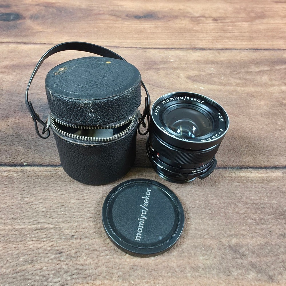 Mamiya Sekor 28mm f/2.8 Lens Wide Angle Black Good M42 Mount Japan